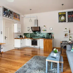 Movie Jeżyce Apartament