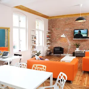 Blooms Boutique Hostel By Friendly Apartments Poznań